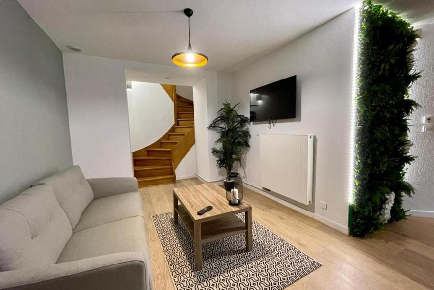 Le Triplex, Charmant Appartement, 2 Chambres Le Coteau Ngoại thất bức ảnh